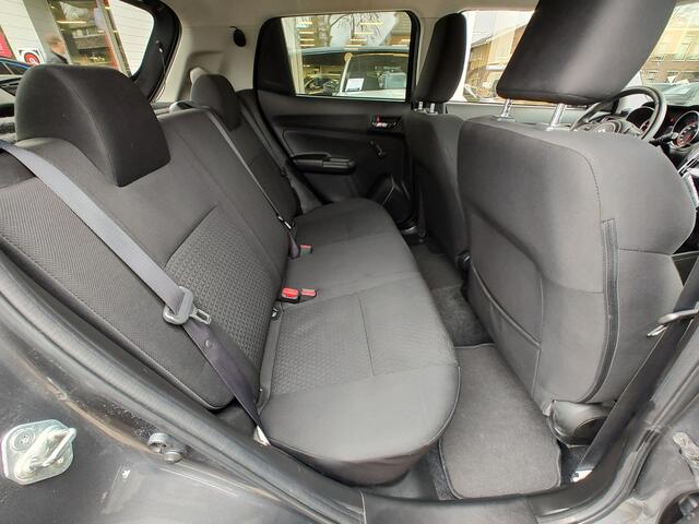Suzuki SWIFT 1.2 SELECT AUTOMAAT Navi | Two Tone | Stoelverwarming | Camera