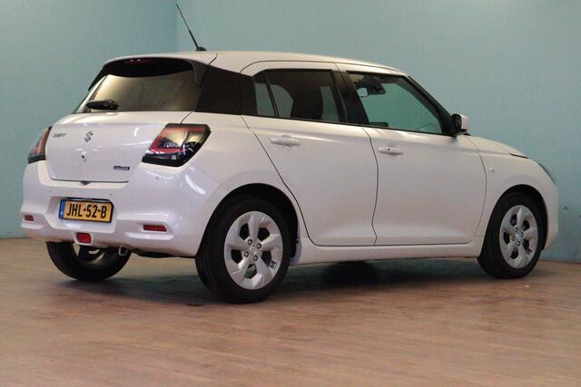 Suzuki SWIFT 1.2 Style Smart Hybrid Automaat | NAVI | CAMERA + PDC | STOELVERW | ADAP CRUISE | LANE-ASSIST |