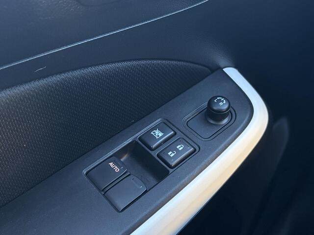 Suzuki SWIFT 1.2 Select | Stoelverwarming | achteruitrijcamera | RIJKLAARPRIJS