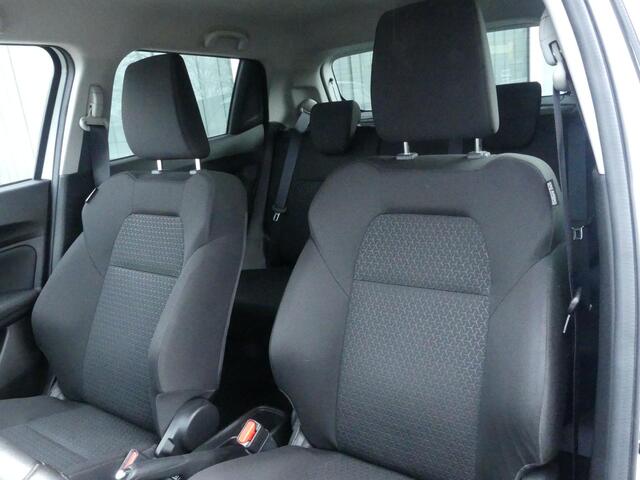 Suzuki SWIFT 1.2 Stijl Smart Hybrid NL-Auto Dealer o.h., Climate Control, Cruise Control, Camera. All Seasonbanden. Style uitvoering.