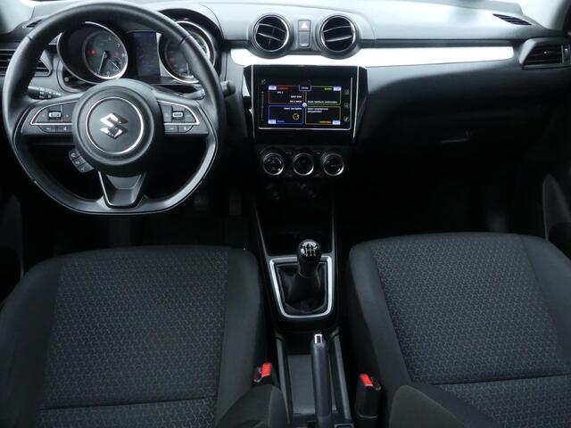 Suzuki SWIFT 1.2 Stijl Smart Hybrid NL-Auto Dealer o.h., Climate Control, Cruise Control, Camera. All Seasonbanden. Style uitvoering.