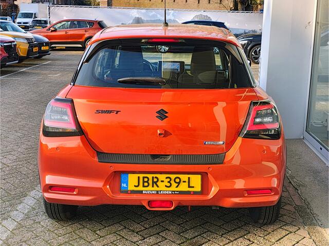 Suzuki SWIFT 1.2 COMFORT SMART HYBRID | DEMO DEAL! | Garantie tot 2036!