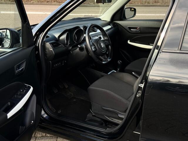 Suzuki SWIFT 1.0 BOOSTERJET STIJL 1e EIGENAAR TREKHAAK CAMERA SPOILER ADD. CRUISE