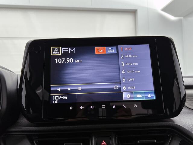 Suzuki SWIFT 1.2 Style Smart Hybrid Bi Tone | Dealeronderhouden | Full map navigatie |