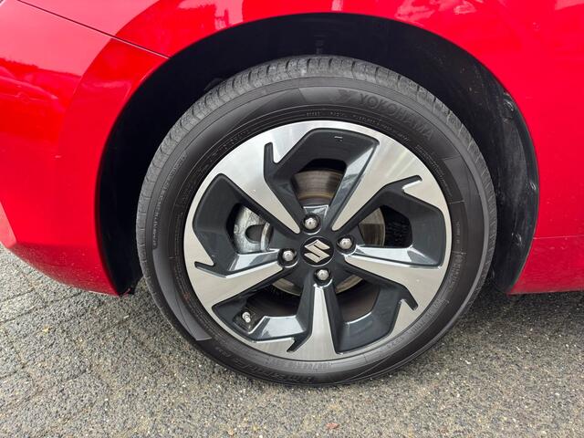 Suzuki SWIFT 1.2 Style Smart Hybrid,Camera,Pdc,Navi.