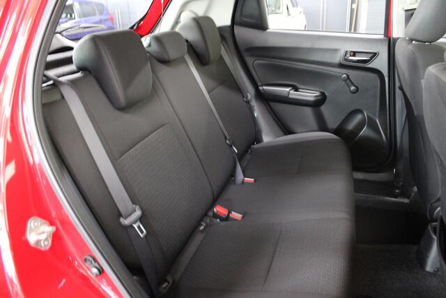 Suzuki SWIFT 1.2 Comfort Smart Hybrid