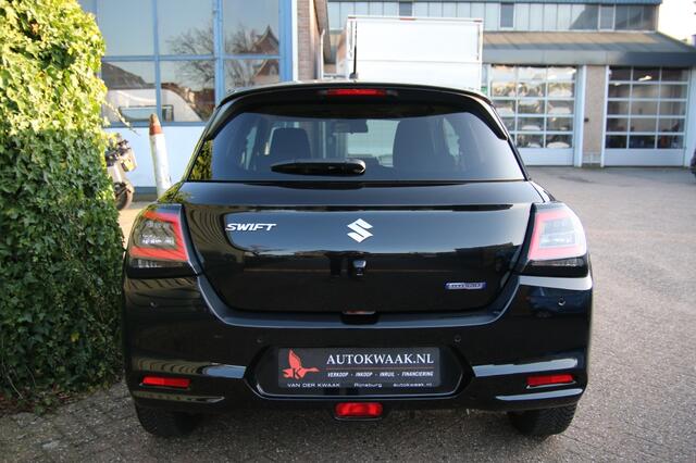 Suzuki SWIFT 1.2 Style Smart Hybr