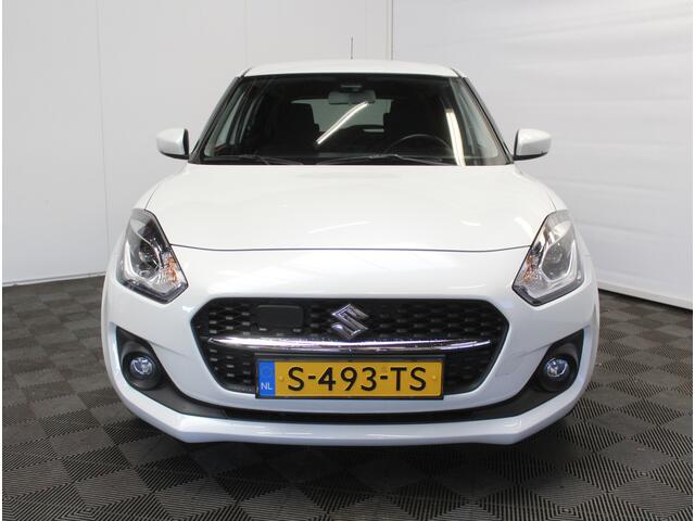 Suzuki SWIFT 1.2 Style Smart Hybrid CARPLAY | CLIMATE | ADAPCRUISE | DAB | NAVI | LMV16 | CAMERA | PDCA | LED | STOELVERW