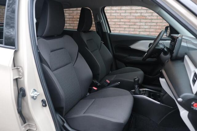 Suzuki SWIFT 1.2 82pk Style Smart Hybrid | Navi | App Connect | Climate | Adaptive Cruise | Camera | Keyless | Stoelverwarming