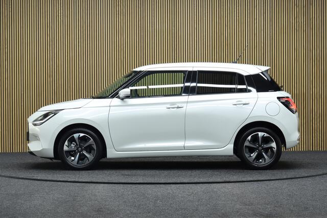 Suzuki SWIFT 1.2 Automaat Style Smart Hybrid | Nieuw uit vooraad Leverbaar! | Adaptive-cruise | Camera | Clima | Parkeerhulp | Navigatie | Apple Carplay & Android Auto | Keyless | Stoelverwarming | Dodehoekdetectie