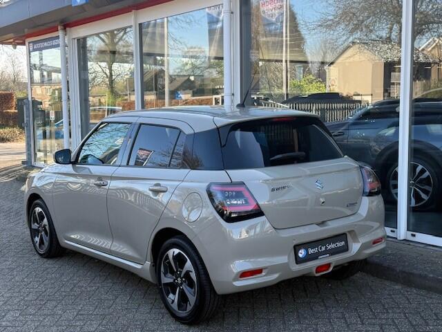 Suzuki SWIFT 1.2 Style Smart Hybrid - Navi | Camera | CarPlay | Stoelverw. | Dodehoek | Climat
