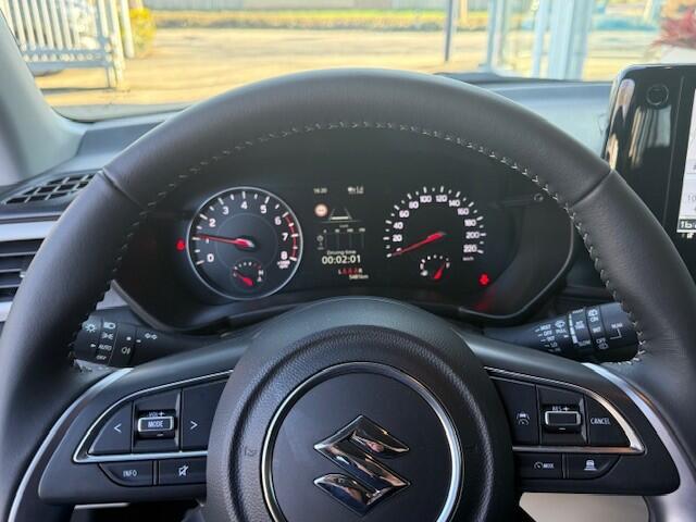 Suzuki SWIFT 1.2 Style Smart Hybrid - Navi | Camera | CarPlay | Stoelverw. | Dodehoek | Climat