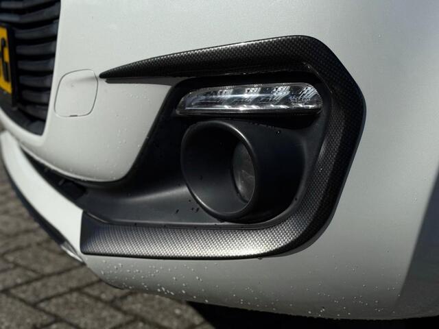 Suzuki SWIFT 1.2 SELECT CARBON EDITION 17 INCH