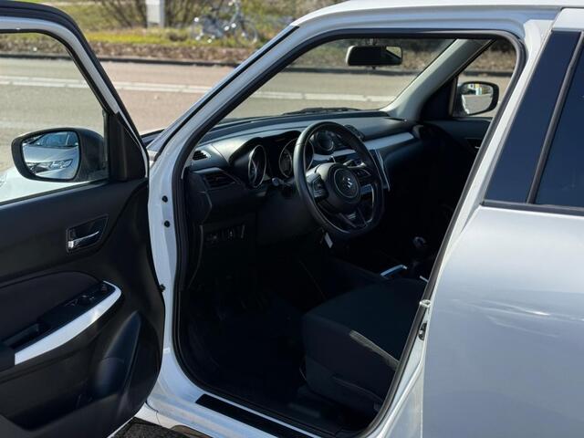 Suzuki SWIFT 1.2 SELECT CARBON EDITION 17 INCH