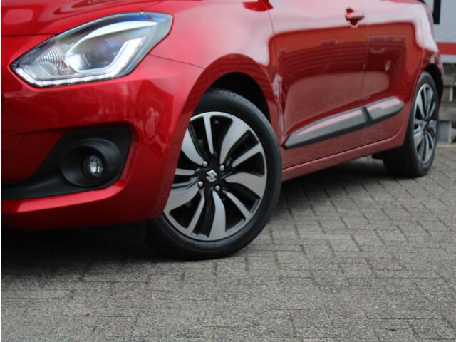Suzuki SWIFT 1.2 Stijl Smart Hybrid Trekhaak | Camera | Apple Carplay/Android Auto | Stoelverwarming | Navigatie