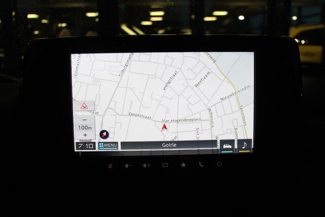 Suzuki SWIFT 1.2 Select Smart Hybrid Two-tone