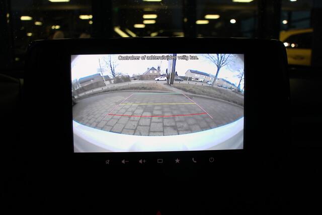 Suzuki SWIFT 1.2 Select Smart Hybrid Two-tone