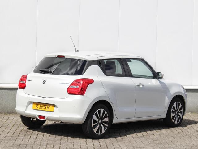 Suzuki SWIFT 1.0 Stijl Automaat | Navi | Adap. Cruise | Clima | Camera | Lm-Velgen