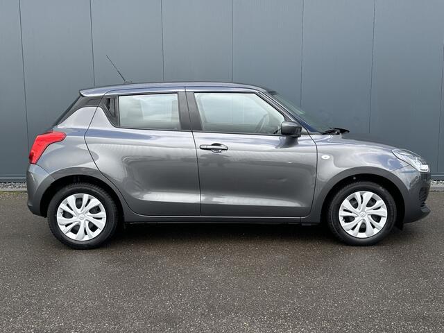 Suzuki SWIFT 1.2 Comfort Smart Hybride.