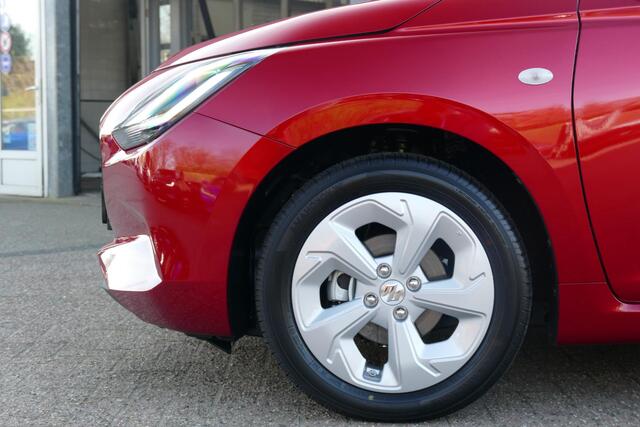 Suzuki SWIFT 1.2 Select Smart Hybrid | SHOWROOM | VOORRAAD NIEUW | Navigatie | Camera |