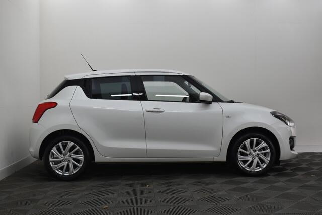 Suzuki SWIFT 1.2 Smart Hybrid Select