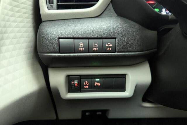 Suzuki SWIFT 1.2 Comfort Smart Hybrid | Voorraad actie | Cruise control | Navigatie | Airco | Achteruitrijcamera | Apple/Android carplay