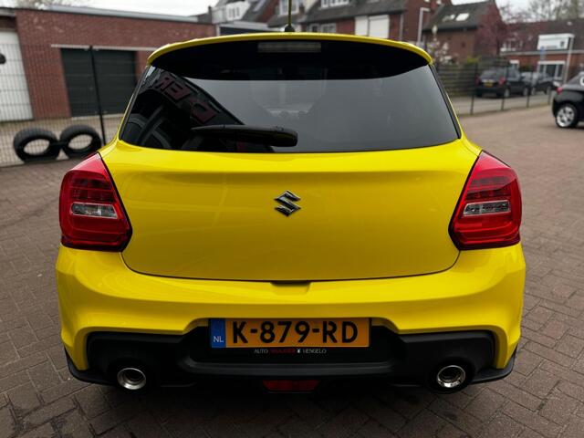 Suzuki SWIFT 1.4 BOOSTERJET SPORT / CARPLAY / NAVI / CARBON PAKKET / LED / CRUISE / CARPLAY / LAGE KMS!