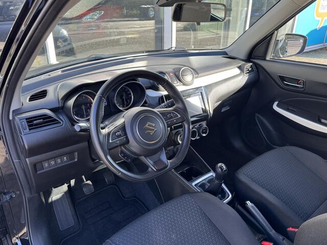 Suzuki SWIFT 1.2 Stijl Smart Hybrid * Stoelverwarming * Achteruitrijcamera *