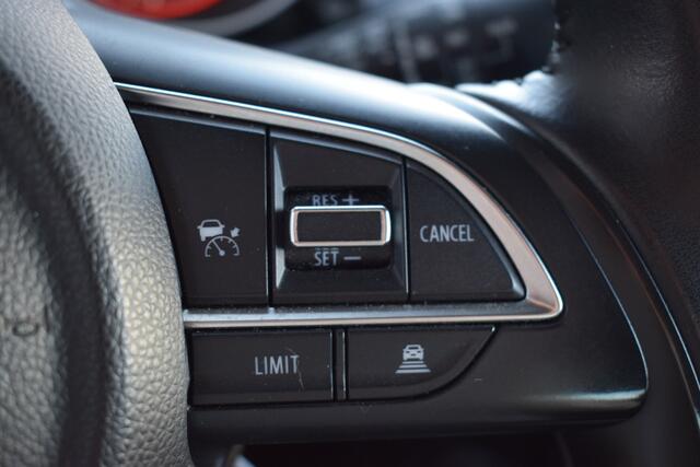 Suzuki SWIFT 1.2 Style Smart Hybrid | Navigatie | Camera | Sensoren | Stoelverwarming | Cruise Control | 16 inch LM