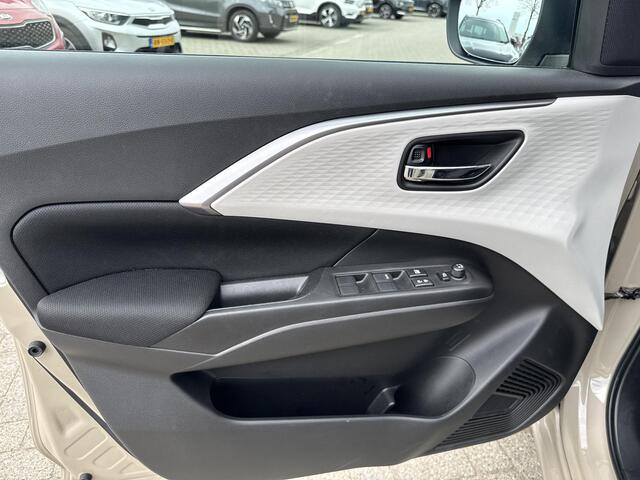 Suzuki SWIFT 1.2 Style Smart Hybrid Apple Carplay Android Auto via Bluetooth | Garantie tot 2034