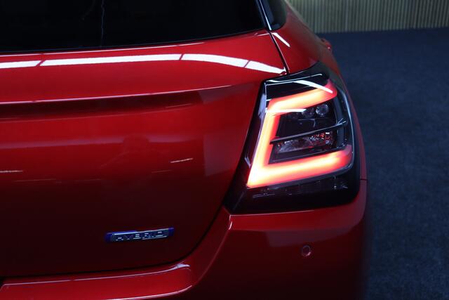 Suzuki SWIFT 1.2 Select Smart Hybrid | Adaptive-cruise | Camera | Apple Carplay & Android Auto | Navigatie | Keyless | Stoelverwarming | LM Velgen | Dodehoekdetectie