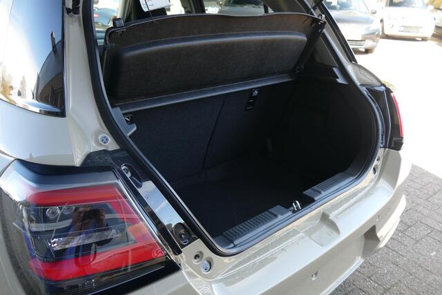 Suzuki SWIFT 1.2 Select Smart Hybrid | Nieuw | Voorraad | Navigatie | Camera |