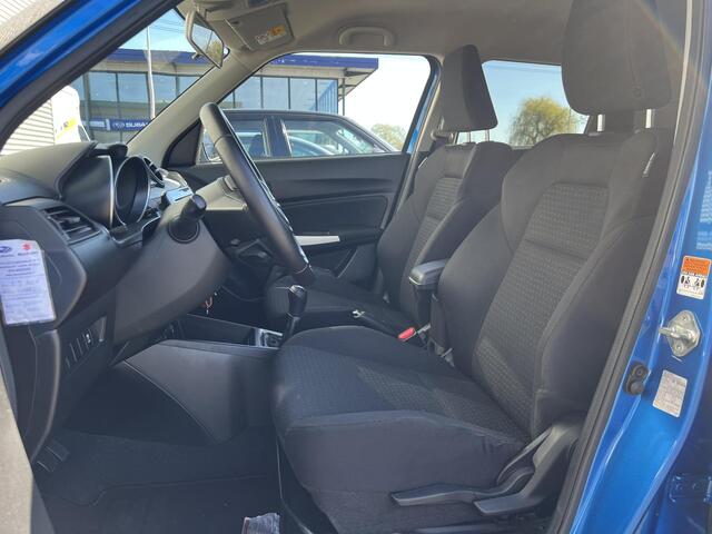 Suzuki SWIFT 1.2 Select | Trekhaak | Apple Carplay & Android Auto | 16" LM Velgen | Airco | Voorstoelverwarming