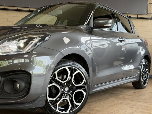 Suzuki SWIFT 1.4 Sport Smart Hybrid | Navi | 17"| ACC | Dodehoek | Carplay | Camera | 100% Onderhouden!