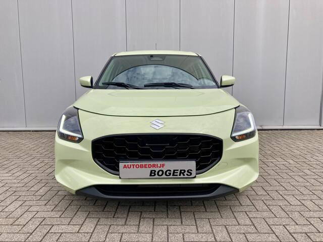 Suzuki SWIFT 1.2 Style Smart Hybrid Navigatie, Climate Control, Adaptive Cruise Control, 16"Lm, Keyless Entry, Achteruitrijcamera