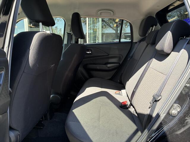 Suzuki SWIFT 1.2 Style Smart Hybrid | Adaptive Cruise Control | Navigatie | Stoelverwarming | Achteruitrijcamera |