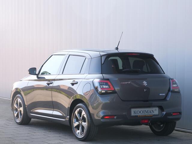Suzuki SWIFT 1.2 Style Smart Hybrid 81 Pk Navi / DAB / Apple Carplay / Camera / Stoelverwarming