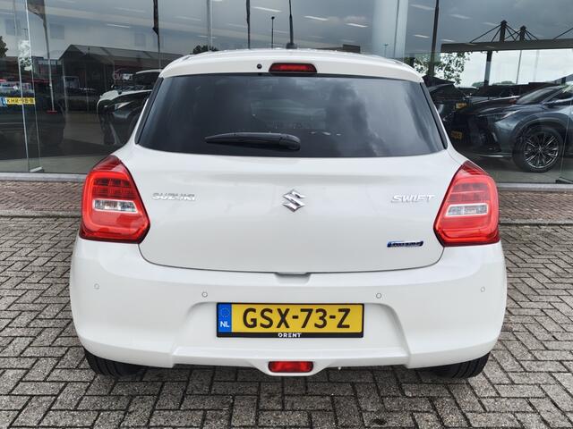 Suzuki SWIFT 1.2 Select Smart Hybrid | Cruise | Sensoren | Stoelverwarming |