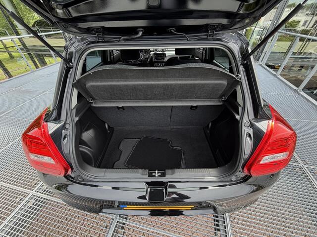 Suzuki SWIFT 1.0 Stijl Automaat 110PK | Achteruitrijcamera | Adaptieve Cruise Control | Climate Control | Carplay | Navigatie