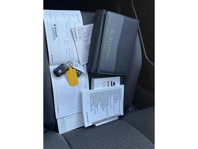 Suzuki SWIFT 1.2 Select Smart Hybrid 81pk (60kW) | Camera | Carplay | Navi | Keyless | Dodehoek | Adapt. Cruise | etc. etc.