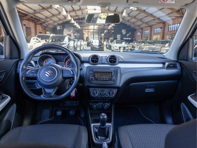 Suzuki SWIFT 1.2 Comfort *Eerste eigenaar* *A/C | Bluetooth | Elek. ramen | Metallic | Stuur Leder | Autom. licht*
