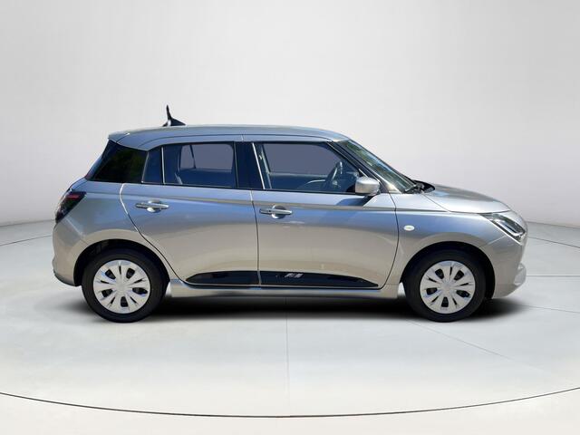 Suzuki SWIFT 1.2 Comfort Smart Hybrid 50th Anniversary