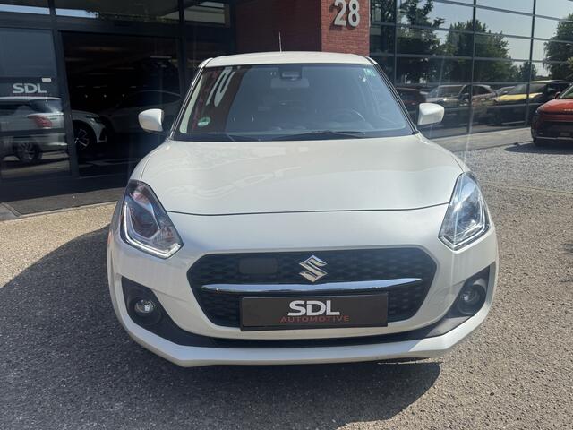 Suzuki SWIFT 1.2 Style Smart Hybrid // APPLE CARPLAY - ANDROID AUTO // STOELVERWARMING // AIRCO // ADAPTIVE CRUISE // PDC //