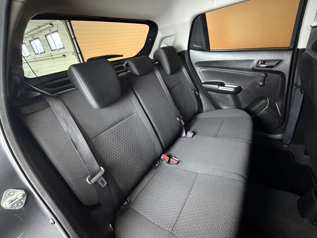 Suzuki SWIFT 1.2 Select dealer onderhouden | navi | achteruitrijcamera | stoelverwarming