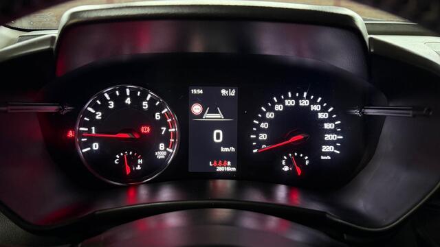 Suzuki SWIFT 1.2 HYBRID MT Comfort Camera / Navi / Clima