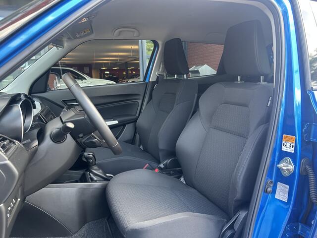 Suzuki SWIFT 1.2 Style Smart Hybrid // CAMERA // APPLE CARPLAY - ANDROID AUTO // STOELVERWARMING // AIRCO // ADAPTIVE CRUISE // PDC // TREKHAAK!!