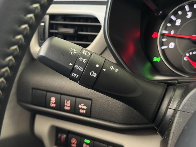 Suzuki SWIFT 1.2 Select Smart Hybrid | Automaat | Camera | Navi | ACC | Lane assist | PDC achter | Carplay | ( Vestiging-Vianen )