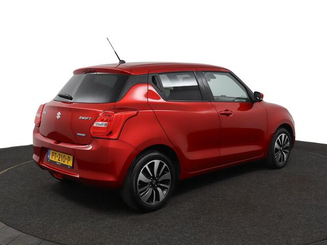 Suzuki SWIFT 1.2 Stijl Smart Hybrid | Climate Control | Stoelverwarming | Lichtmetalen Velgen | Camera |
