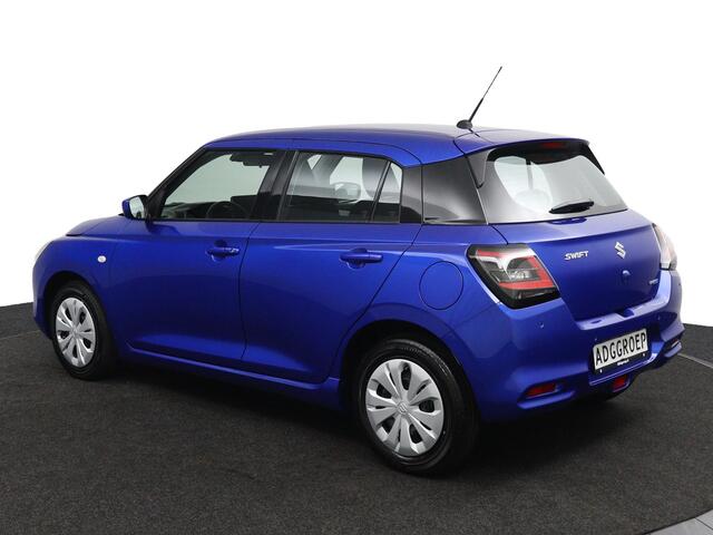 Suzuki SWIFT 1.2 Comfort Smart Hybrid | Super aanbieding! | ¤2.500,- korting! | Nieuwe Auto | Navigatie | Keyless Entry | Adaptieve Cruise control | Achteruitrijcamera | Parkeersensoren Achter |