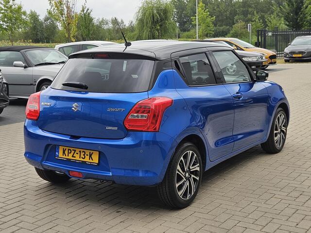 Suzuki SWIFT 1.2 Style Two-Tone Smart Hybrid Carplay Cam ECC